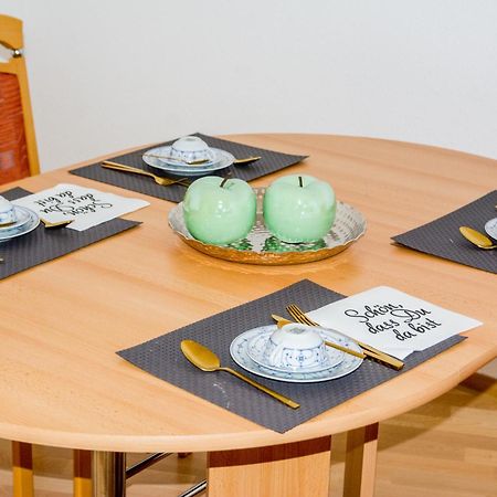 Schoene 2-Raum-Wohnung Im Zentrum Waltershausens מראה חיצוני תמונה