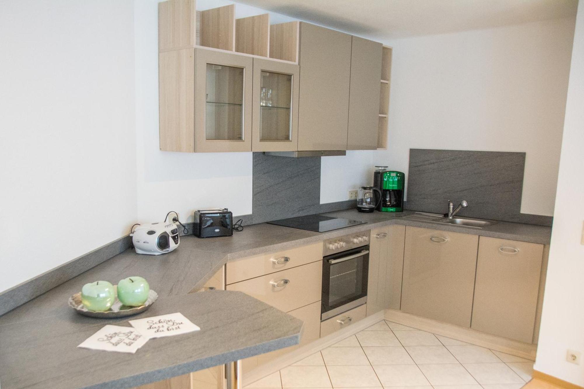 Schoene 2-Raum-Wohnung Im Zentrum Waltershausens מראה חיצוני תמונה